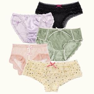 Women's Medium-Size Milanblocks Coquette Cotton Underwear Set (5-Pack) - Comfortable, Feminine, Elegant Womenswear for Everyday Wear