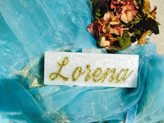 Clutches with personalised name?