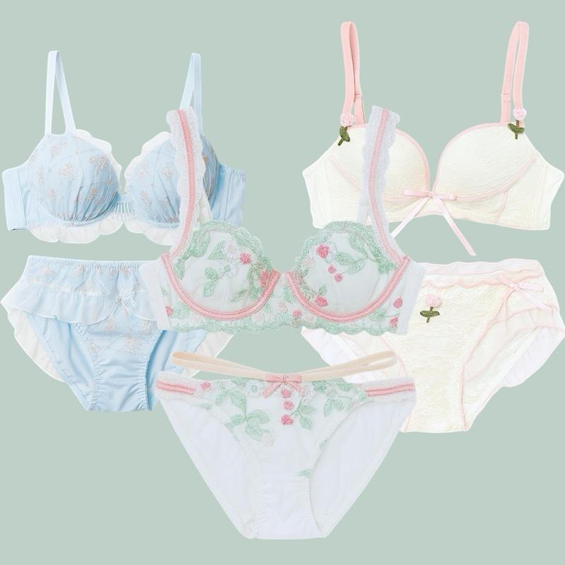 Milanblocks Coquette Matching Floral Embroidered Lace Lingerie Set